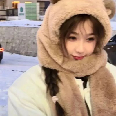 住我对面的小哥哥 海报